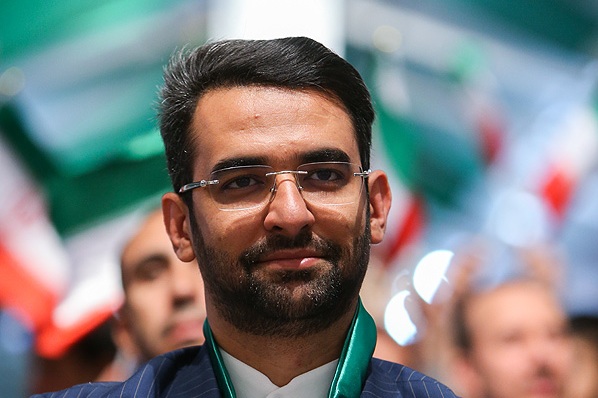 جلوگیری از برخوردهای سلیقهای با فعالان و فعالیتهای فضای مجازی/ سیاست مصوب کشور بر توسعه پیامرسانهای بومی قرار گرفته است جلوگیری از برخوردهای سلیقهای با فعالان و فعالیتهای فضای مجازی/ سیاست مصوب کشور بر توسعه پیامرسانهای بومی قرار گرفته است