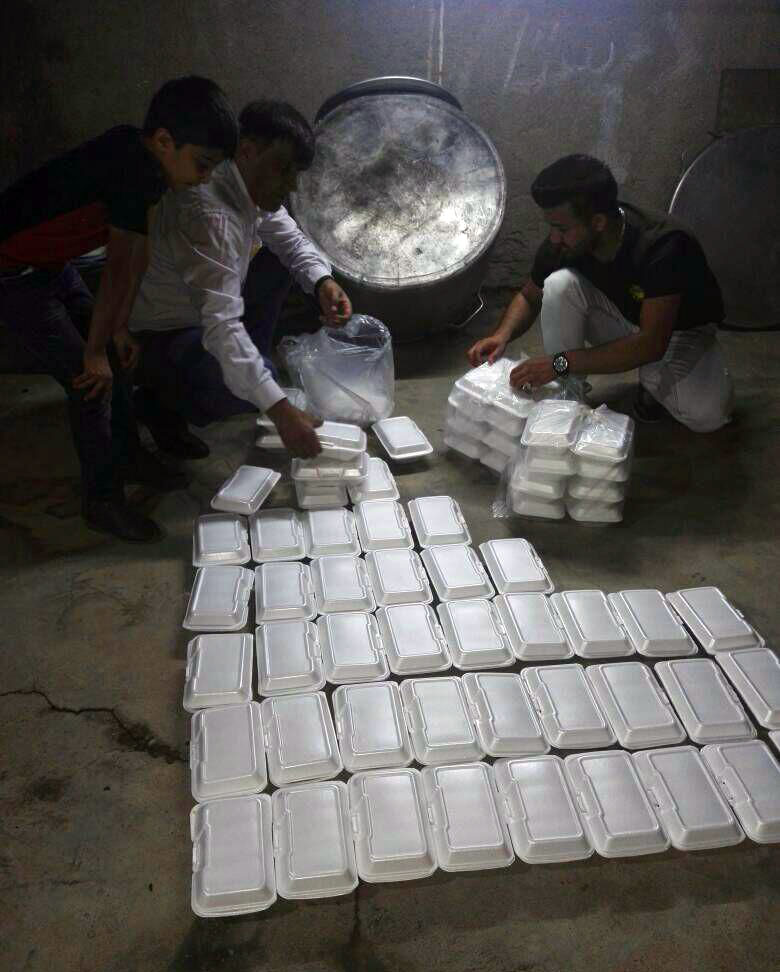 &laquo;دستان خدا&raquo;؛ مددرسان نیازمندان اهوازی