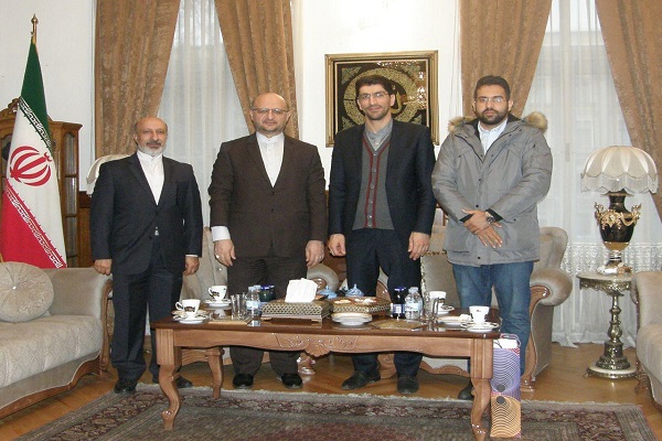 استقبال مسلمانان بوسنی از تلاوت قاری ایرانی+عکس استقبال مسلمانان بوسنی از تلاوت قاری ایرانی+عکس