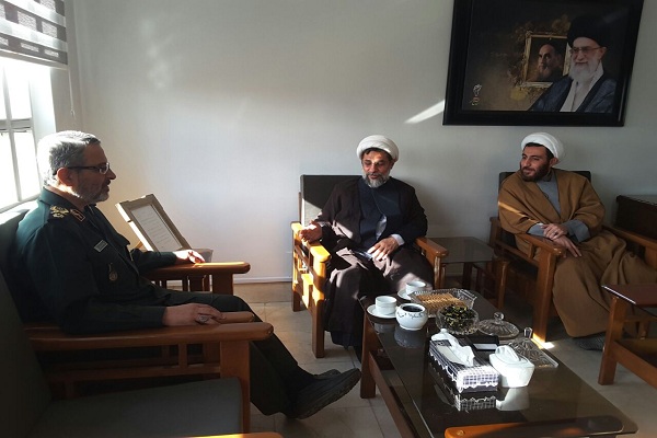 دعوت فرمانده بسیج مستضعفین از نخبگان برای جریان سازی قرآنی دعوت فرمانده بسیج مستضعفین از نخبگان برای جریان سازی قرآنی