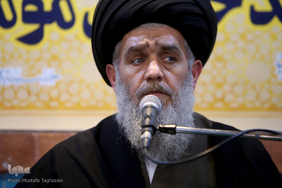 سیدحسین مؤمنی