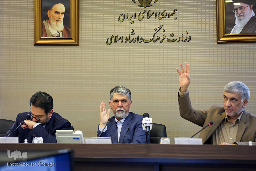 بررسی شش دستور و پیش دستور در جلسه کمیسیون تبلیغی و ترویجی / عضویت کمیته امداد بررسی شش دستور و پیش دستور در جلسه کمیسیون تبلیغی و ترویجی / عضویت کمیته امداد