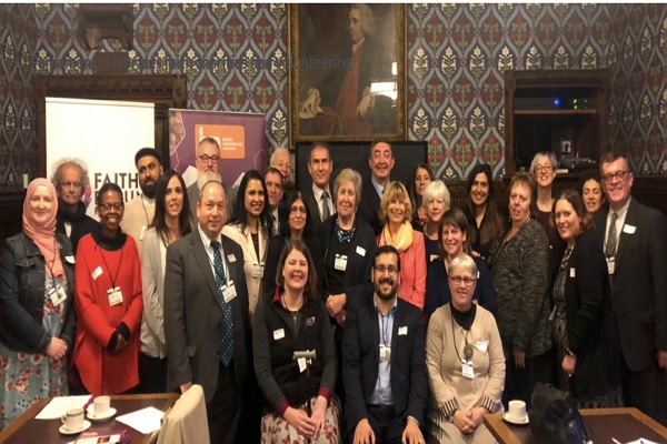 گزارش***مسلمانان بریتانیا، پیشتاز خدمات عام&zwnj;المنفعه