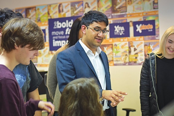 گزارش***مسلمانان بریتانیا، پیشتاز خدمات عام&zwnj;المنفعه