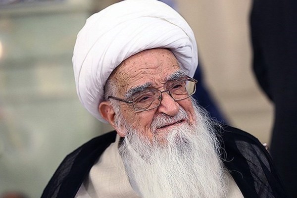 اصل تحقیقات حوزوی بر مبنای حدیثی باشد