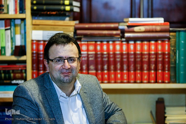 ضعف عملکرد مسئولان؛ دلیل نامه رهبری به جوانان اروپا/تشویق به شناخت قرآن در غرب ضعف عملکرد مسئولان؛ دلیل نامه رهبری به جوانان اروپا/تشویق به شناخت قرآن در غرب