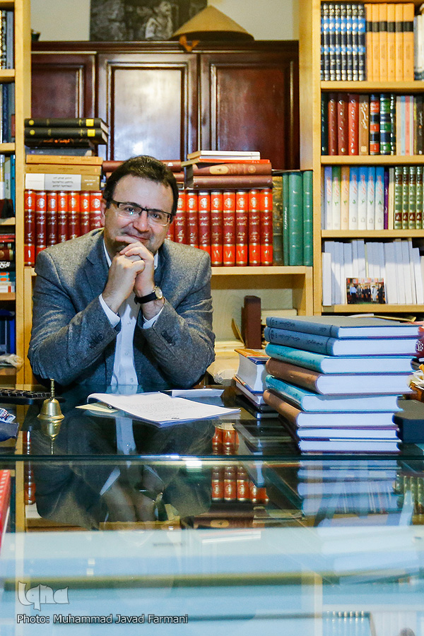 ضعف عملکرد مسئولان؛ دلیل نامه رهبری به جوانان اروپا/تشویق به شناخت قرآن در غرب ضعف عملکرد مسئولان؛ دلیل نامه رهبری به جوانان اروپا/تشویق به شناخت قرآن در غرب