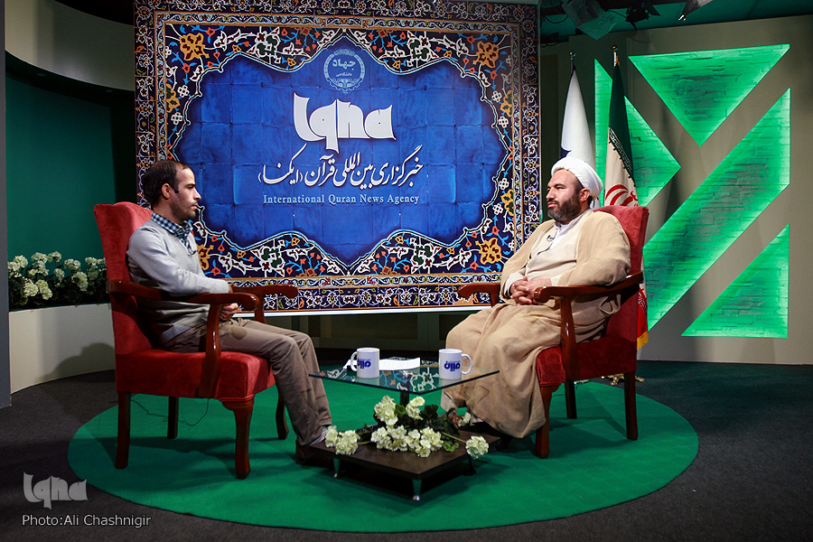 سکوت در برابر بودجه قرآنی، رهاشدگی امور را بغرنجتر میکند/ دیدار سالانه قرآنیان با رهبر انقلاب؛ فرصتی مغتنم برای بیان دغدغهها سکوت در برابر بودجه قرآنی، رهاشدگی امور را بغرنجتر میکند/ دیدار سالانه قرآنیان با رهبر انقلاب؛ فرصتی مغتنم برای بیان دغدغهها