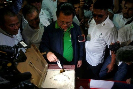 همه پرسی برای خودمختاری منطقه مسلمان&zwnj;نشین فیلیپین