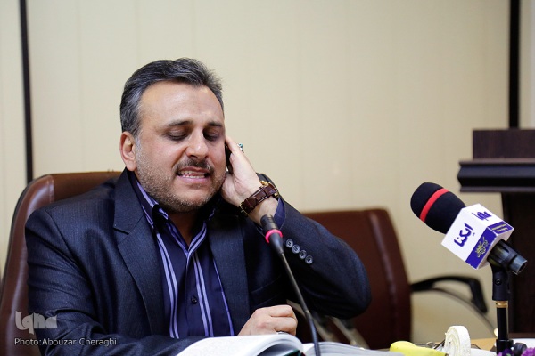 شاهکاری از تلاوت علیرضا نداف از سوره حمد و کوثر