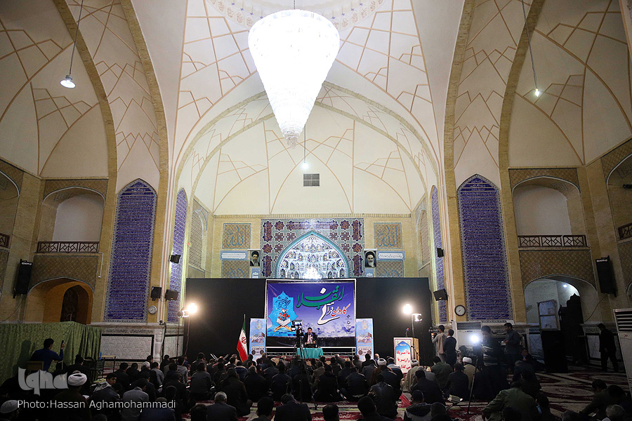 &lrm;نوای قاریان بین&zwnj;المللی در بم