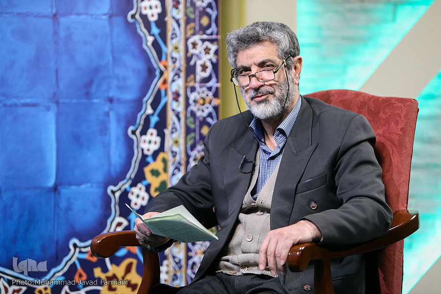 نقش مدیران و کم&zwnj;رنگ بودن قرآن در جامعه / دست&zwnj;های پشت پرده در شکل&zwnj;گیری برخی نهادها