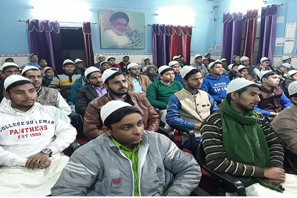 میزبانی 40 حوزه علمیه هند از برنامههای قرآنی در «فجر انقلاب» میزبانی 40 حوزه علمیه هند از برنامههای قرآنی در «فجر انقلاب»