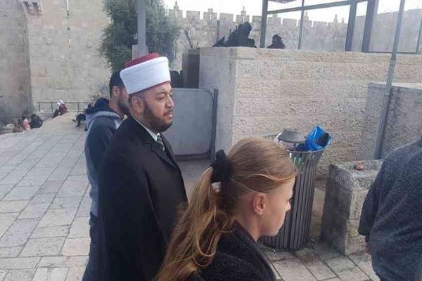 امام جماعت مسجد قبة الصخرة بازداشت شد امام جماعت مسجد قبة الصخرة بازداشت شد