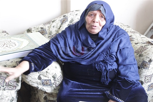 موفقیت بانوی مسن مصری در کتابت کامل قرآن موفقیت بانوی مسن مصری در کتابت کامل قرآن