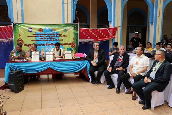 مسابقات قرآن مانیل به روایت تصویر مسابقات قرآن مانیل به روایت تصویر