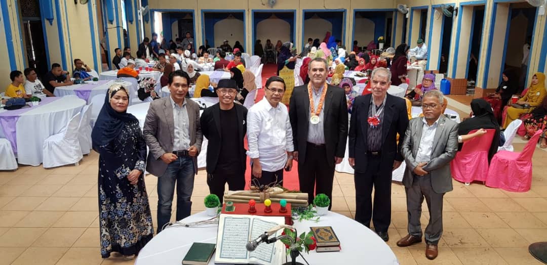 مسابقات قرآن مانیل به روایت تصویر مسابقات قرآن مانیل به روایت تصویر