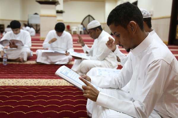 برپایی حلقه&zwnj;های حفظ قرآن کریم ویژه ناشنوایان در جده + عکس