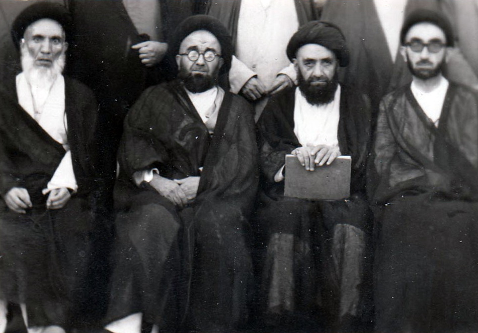 بزرگمردی ذوب در مسیر انقلاب/ از خانهای که پایگاه مبارزات بود تا زمینی که وقف شد بزرگمردی ذوب در مسیر انقلاب/ از خانهای که پایگاه مبارزات بود تا زمینی که وقف شد