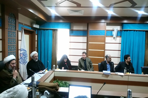 ارائه پیشنهاد تشکیل ستاد هماهنگی ویژه فعالیت&zwnj;های قرآنی رمضان با مسئولیت کمیسیون تبلیغ و ترویج