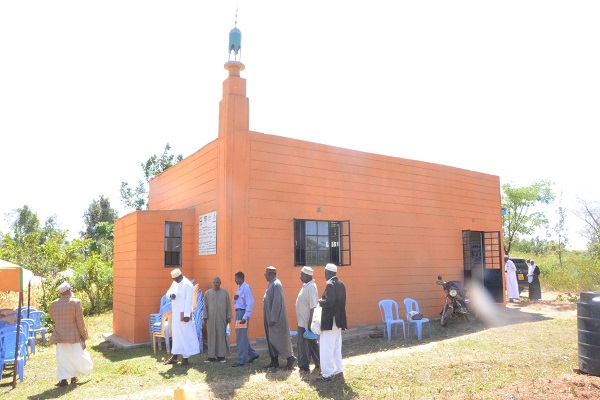 کشیش کنیایی چگونه مسلمان شد؟+عکس کشیش کنیایی چگونه مسلمان شد؟+عکس