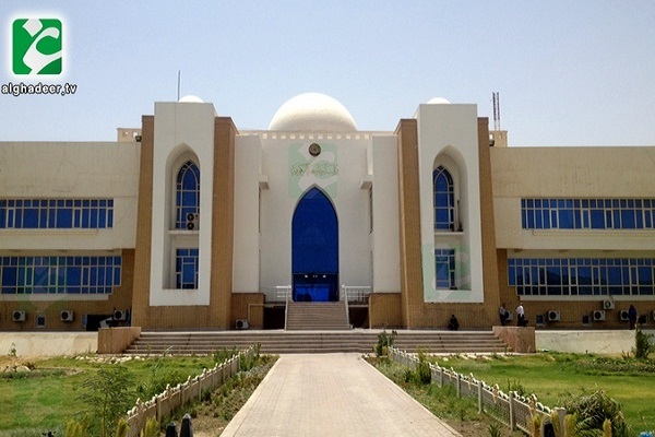 قرآن متنی متعالیتر از انحصار در گفتمان فلاسفه اسلامی است قرآن متنی متعالیتر از انحصار در گفتمان فلاسفه اسلامی است