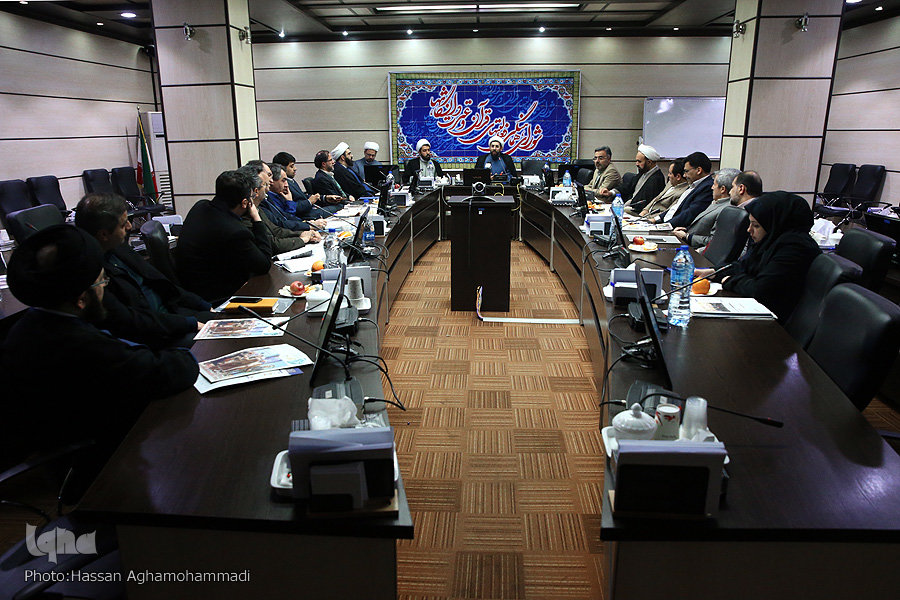 تشکیل شورای هماهنگی فعالیتهای قرآنی دانشگاهها در استانها / اجرای محدود در چند استان / تأکید بر احصاء فعالیتهای قرآنی بر اساس بیانیه گام دوم انقلاب تشکیل شورای هماهنگی فعالیتهای قرآنی دانشگاهها در استانها / اجرای محدود در چند استان / تأکید بر احصاء فعالیتهای قرآنی بر اساس بیانیه گام دوم انقلاب