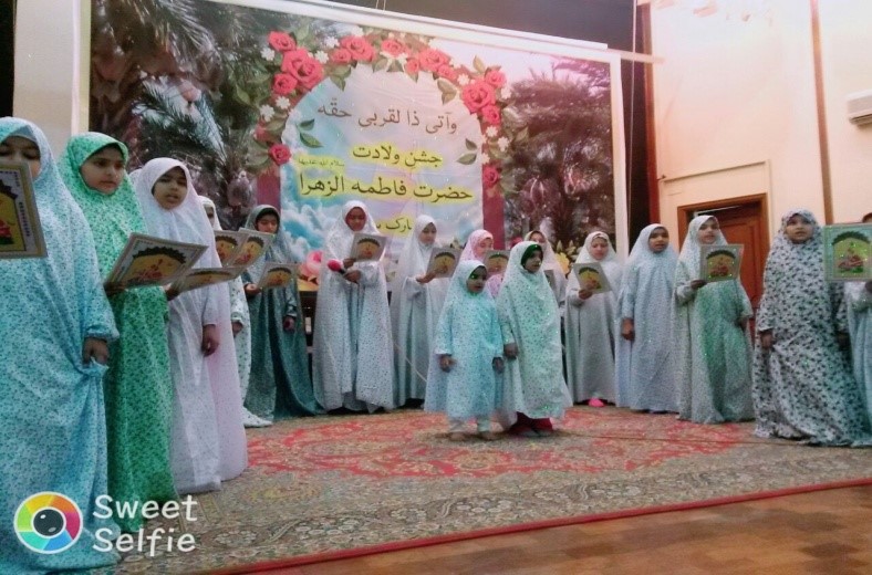 روز مادر در پاکستان از توسل جستن اهل تسنن تا برپایی سفره فاطمیه+عکس روز مادر در پاکستان از توسل جستن اهل تسنن تا برپایی سفره فاطمیه+عکس