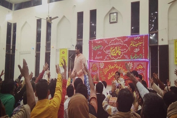 برگزاری جشن ولادت حضرت فاطمه (س) در 8 شهر هند برگزاری جشن ولادت حضرت فاطمه (س) در 8 شهر هند