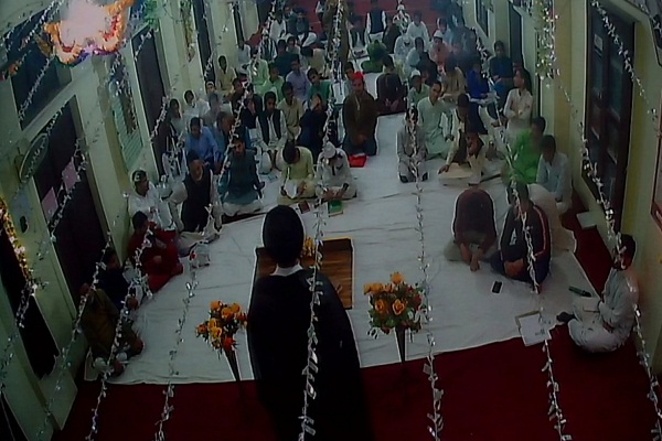 برگزاری جشن ولادت حضرت فاطمه (س) در 8 شهر هند برگزاری جشن ولادت حضرت فاطمه (س) در 8 شهر هند