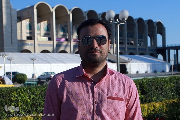 روایت حافظ روشندل سوری از کسب اجازه تلاوت با دیدن مادر در رویا روایت حافظ روشندل سوری از کسب اجازه تلاوت با دیدن مادر در رویا