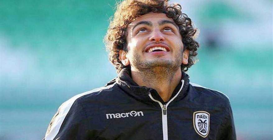 قرآنخواندن ستاره سوپرلیگ فوتبال یونان+عکس قرآنخواندن ستاره سوپرلیگ فوتبال یونان+عکس