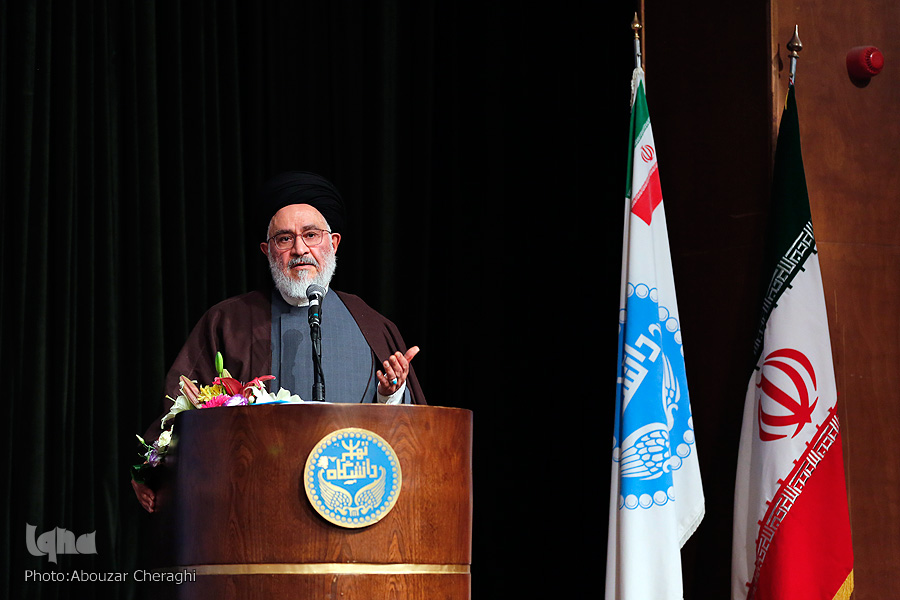 بازنگری فقهی؛ موضوع مطالبه محقق&zwnj;داماد از آیت&zwnj;لله جوادی آملی