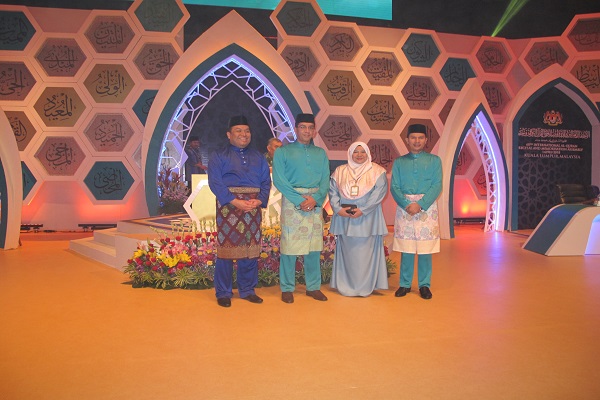 حواشی مسابقات بینالمللی قرآن مالزی از نگاه دوربین ایکنا حواشی مسابقات بینالمللی قرآن مالزی از نگاه دوربین ایکنا