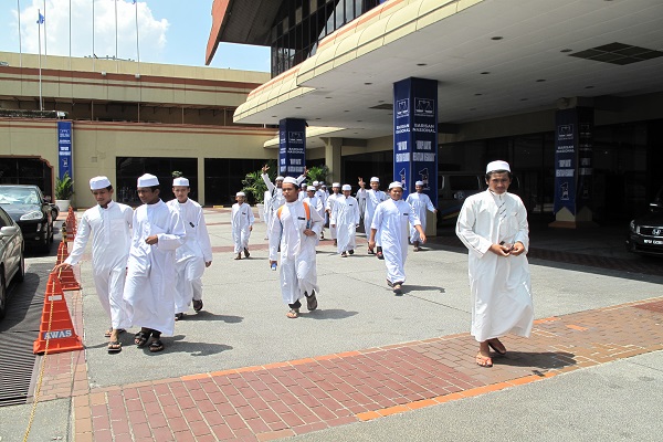 حواشی مسابقات بینالمللی قرآن مالزی از نگاه دوربین ایکنا حواشی مسابقات بینالمللی قرآن مالزی از نگاه دوربین ایکنا