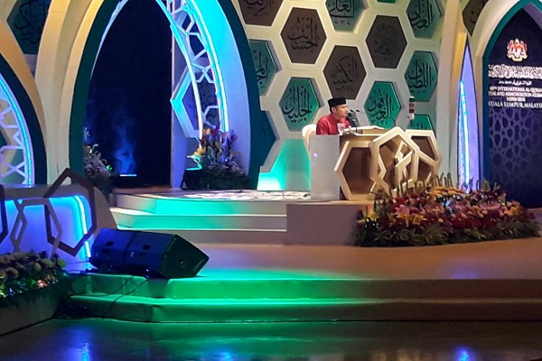 آغاز دومین شب مسابقات بینالمللی قرآن در مالزی آغاز دومین شب مسابقات بینالمللی قرآن در مالزی