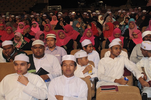 متن و حاشیه دومین شب مسابقات مالزی به روایت تصویر متن و حاشیه دومین شب مسابقات مالزی به روایت تصویر