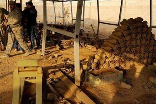 تخریب دو مخفیگاه داعش در سامرا