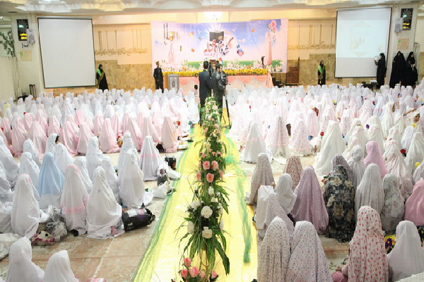 جشن &laquo;روزه اولی&zwnj;ها&raquo; در حرم حضرت معصومه(س)