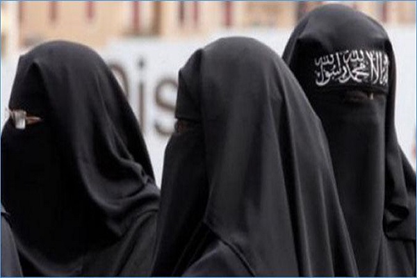 بازداشت سه زن داعشی در غرب موصل