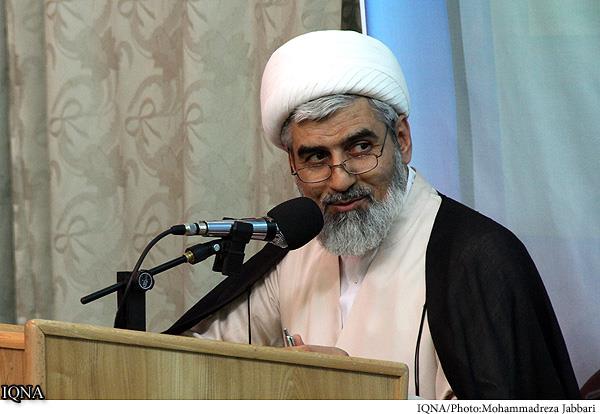 پیام قرآن باید به قلب مردم برسد/ جلسات تربیتی قرآنی برگزار نمی&zwnj;شود