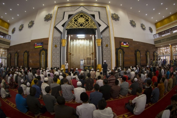 محافل قرآنی آستان حسینی در جزیره «لومبوک» اندونزی + عکس محافل قرآنی آستان حسینی در جزیره «لومبوک» اندونزی + عکس