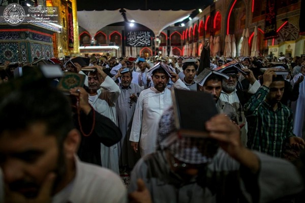 احیای شب نوزدهم ماه رمضان در حرم امیرمومنان + عکس