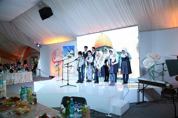 ضیافت افطار ایران در روسیه+عکس ضیافت افطار ایران در روسیه+عکس