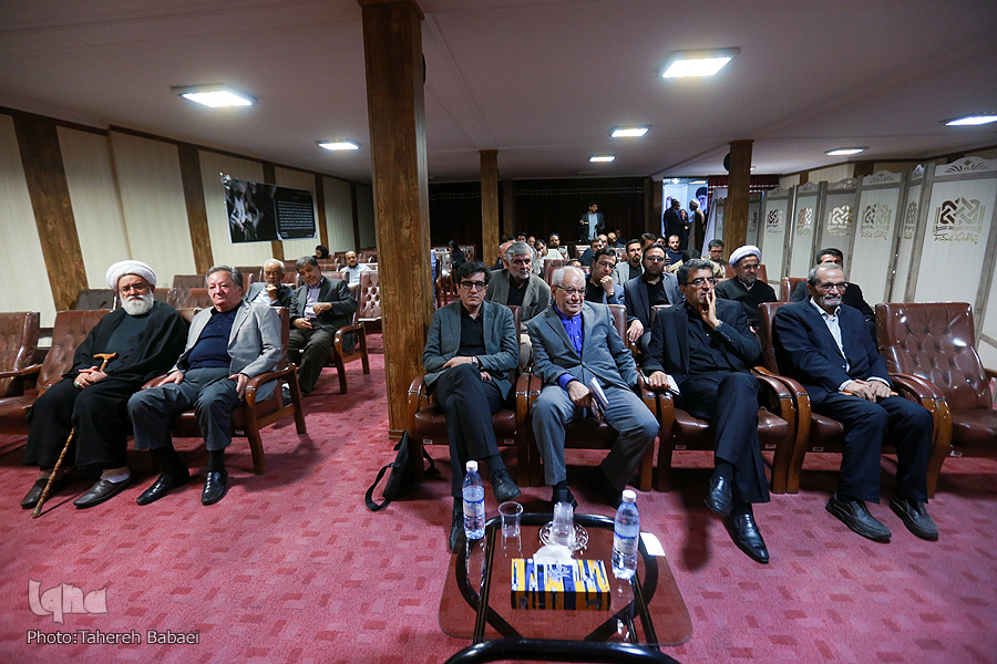 &laquo;حجت&zwnj;الاسلام احمدی&raquo;؛ مصداق بارز &laquo;العلماء ورثة الانبیاء&raquo; و جامعیت علمی