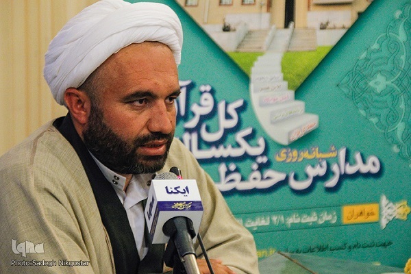 ضعف کارکردها در زمینه حفظ قرآن/ بیتفاوتی مسئولان ضعف کارکردها در زمینه حفظ قرآن/ بیتفاوتی مسئولان