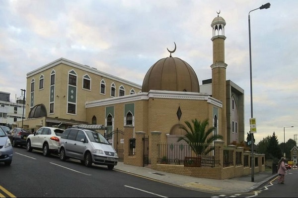 حمله به مسجدی در آلمان