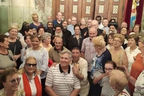 ورود نخستین گروه از گردشگران دینی به مصر ورود نخستین گروه از گردشگران دینی به مصر