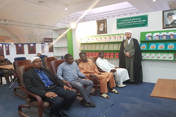 معرفی محافل قرآنی شیعی در آفریقا/ نشستی خالی از مخاطب