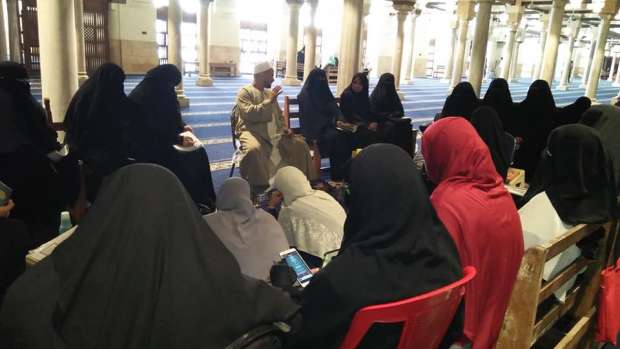 دوره آموزشی بانوان حافظ قرآن در مسجد الازهر+عکس دوره آموزشی بانوان حافظ قرآن در مسجد الازهر+عکس